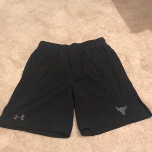 Men’s Under Armour Shorts Size M